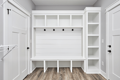 Xưởng mộc đóng tủ áo âm tường bình thạnh