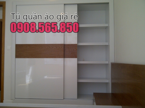 Xưởng mộc làm tủ áo âm tường quận 2