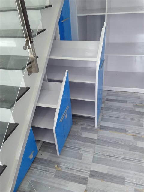 Xưởng mộc đóng tủ chân cầu thang giá rẻ, uy tín tại HCM